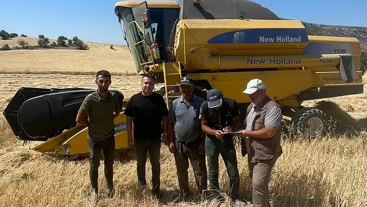Beyşehir İlçe Tarım ve Orman Müdürlüğü: 'Amacımız üründe dane kaybını en aza indirebilmek'