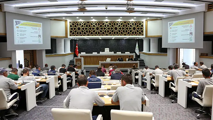 Bilinçli personel, güvenli şehir: Meram'da kritik eğitim verildi