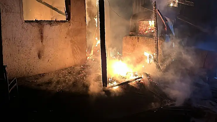 Bir bağ evinde yangın çıktı!