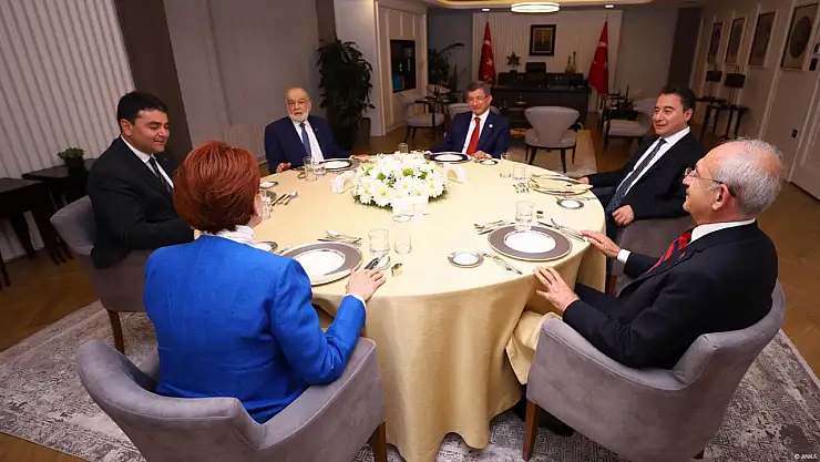 'Biz o masada yoktuk' diyerek geçmişlerini silemeyecekler!