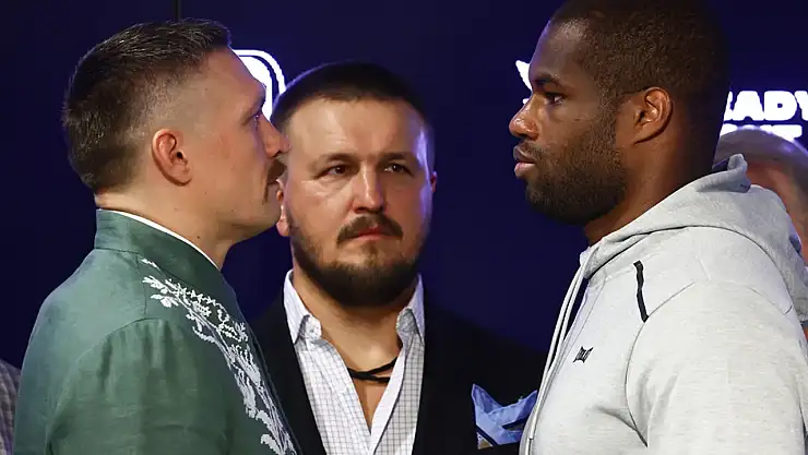 Boks tarihine geçecek gecede her şey bu maçta! Usyk – Dubois rövanşı ne zaman, nerede, hangi kanalda?