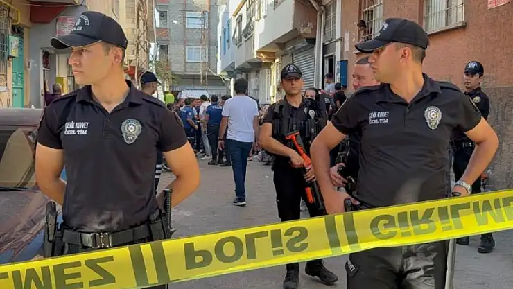 Boşanma aşamasındaki eşini vurduktan sonra yaşamına son verdi!