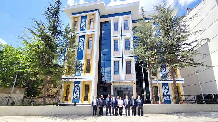 Bozkır'ın sağlık altyapısı güçleniyor: Yeni tesis son aşamada!