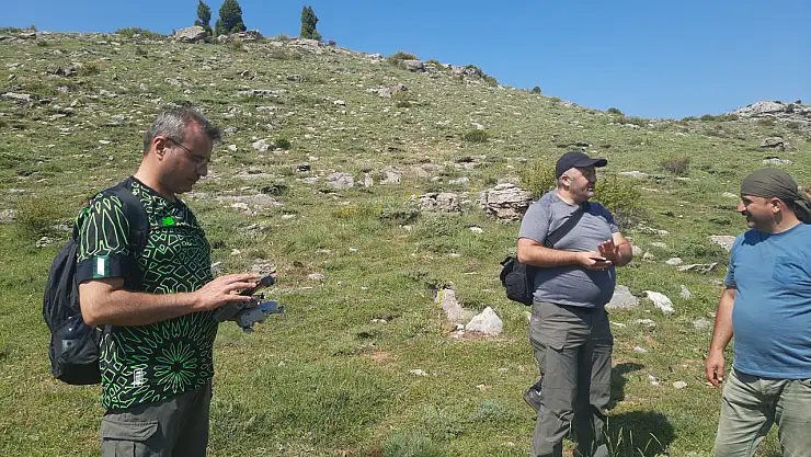 Bozkır'ın yüksek rakımlı yaylalarındaki bitki florası araştırıldı