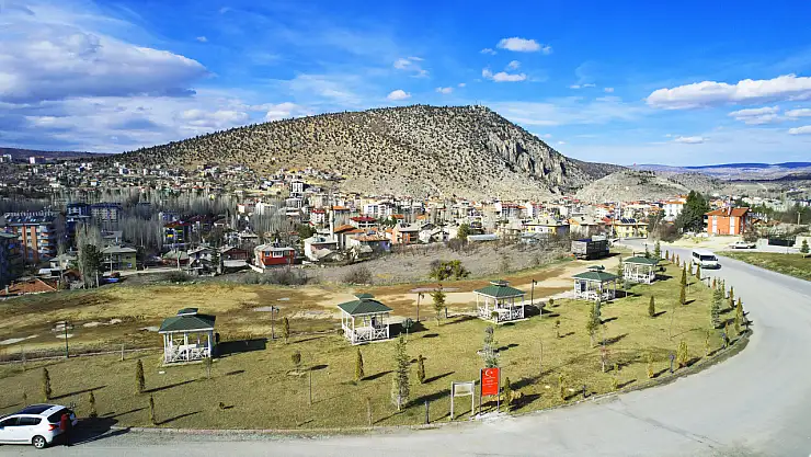 Bozkırlı şehitlerin hatırası parklarda ölümsüzleşti