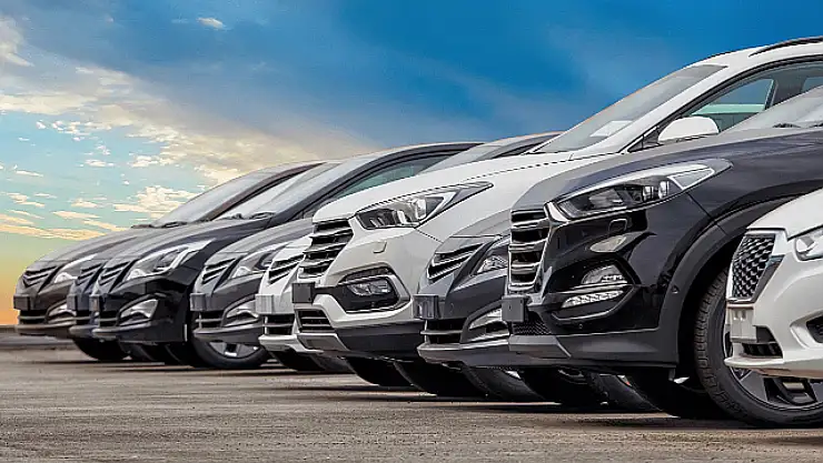 Bu araçlar Üniversite öğrencilerinin rüyalarını süslüyor! İşte 400 ila 600 bin TL arasında  alınabilecek en iyi spor araçlar...