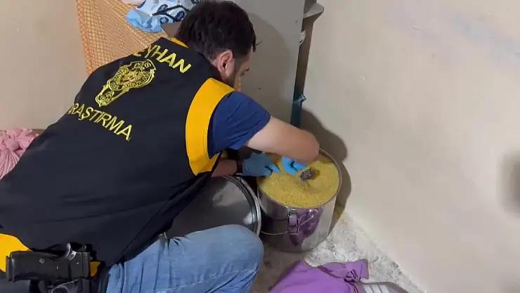 Bulgurun içinden silah çıktı