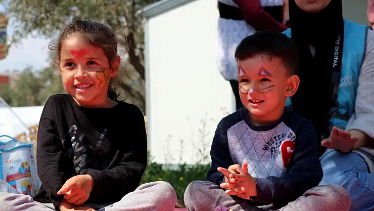 Çadır kentteki çocuklar sosyalleşiyor