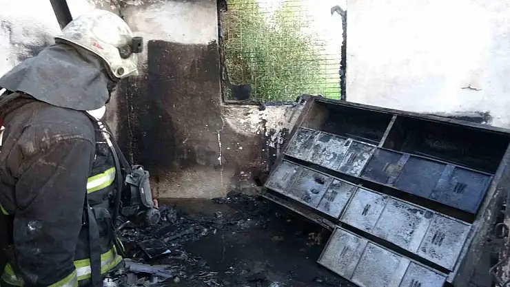 Cep telefonunu almak için içeri girdi, facia yaşadı