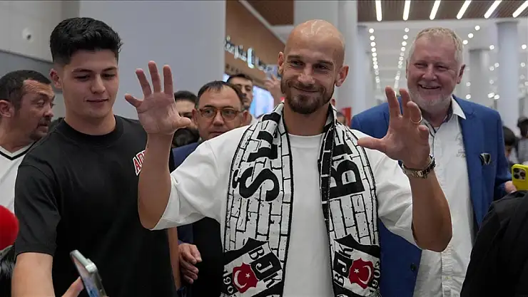 Cerny İstanbul'da: 'Beşiktaş'ı çok istedim'