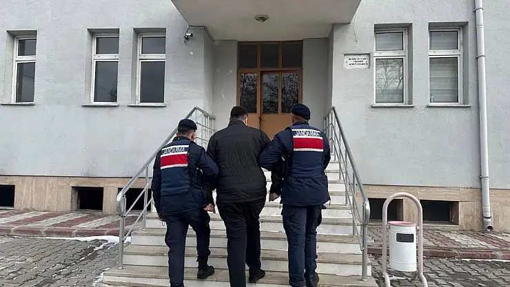 Çeşitli suçlardan aranan 2 şüpheli yakalandı