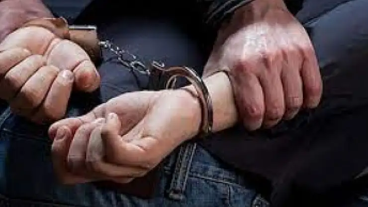 Çeşitli suçlardan aranan 8 kişi yakalandı