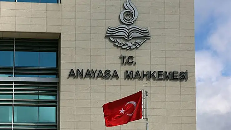 CHP 29. madde için AYM'ye gidiyor