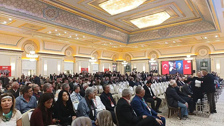 CHP Konya 39. Olağan İl Kongresi başladı: Yaman ve Türktaş başkanlık için yarışıyor