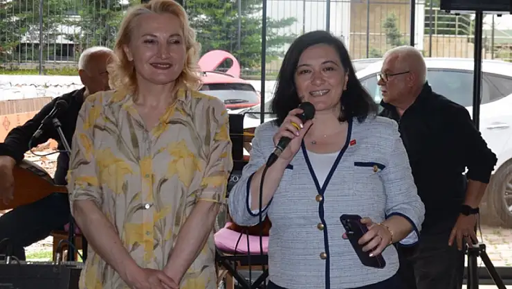 CHP, Konya'da annelerle bir araya geldi!