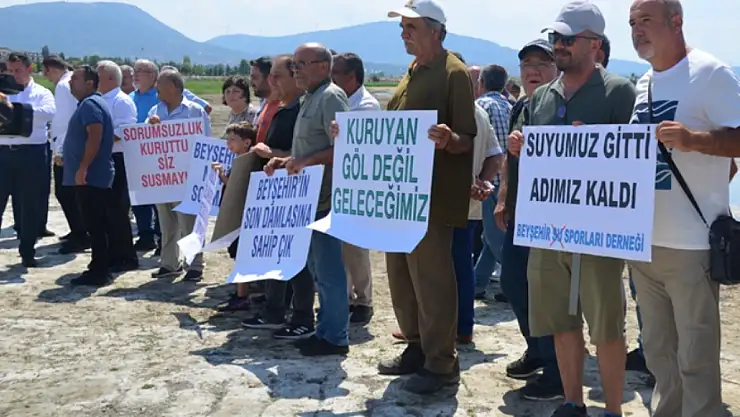 CHP'li vekiller Beyşehir Gölüne sahip çıkılması için çağrıda bulundu: 'Beyşehir Gölü yoğun bakımda'
