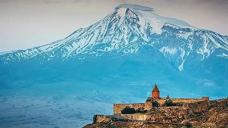 CIA'in Gizemli Takibi: Nuh'un Gemisi Ağrı Dağı'nda mı?