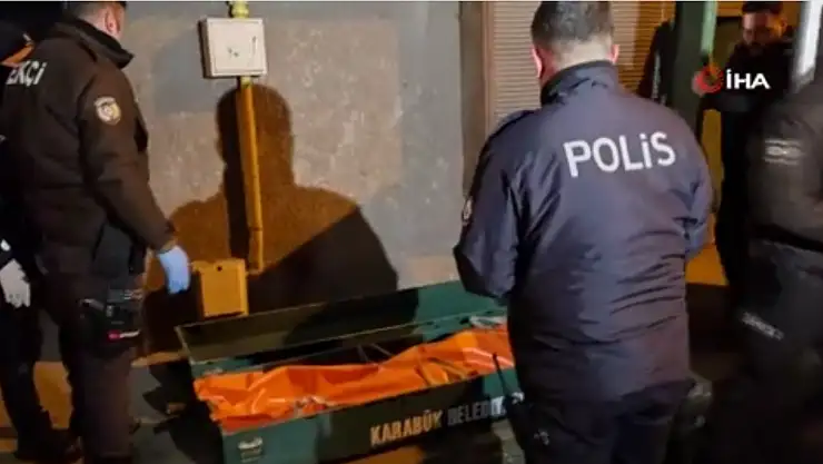 Çocukların gözü önünde kardeşi ve yengesini öldürdü