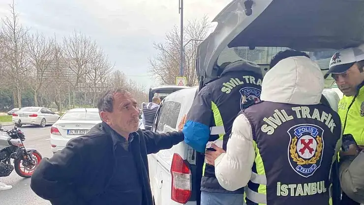 Denetimde ceza yiyen sürücü polis ekiplerine teşekkür etti