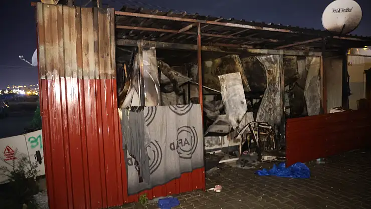 Depremde aile facia yaşadı: 3 kişi hastaneye kaldırıldı!