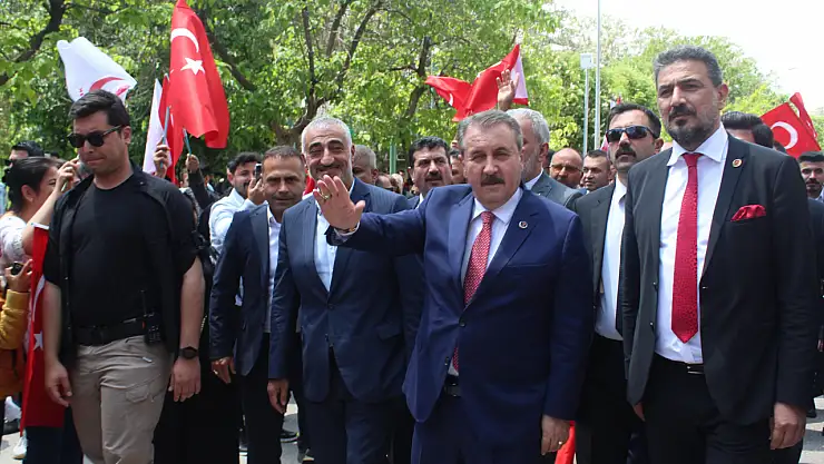 Destici: PKK-YPG-PYD gibi terör örgütleriyle kol kola girmiş bir yedili masa var