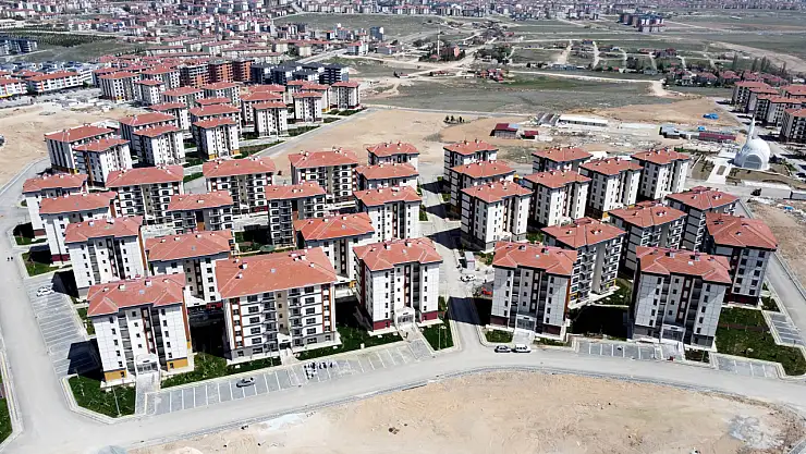 Dev projede teslimatlar başladı