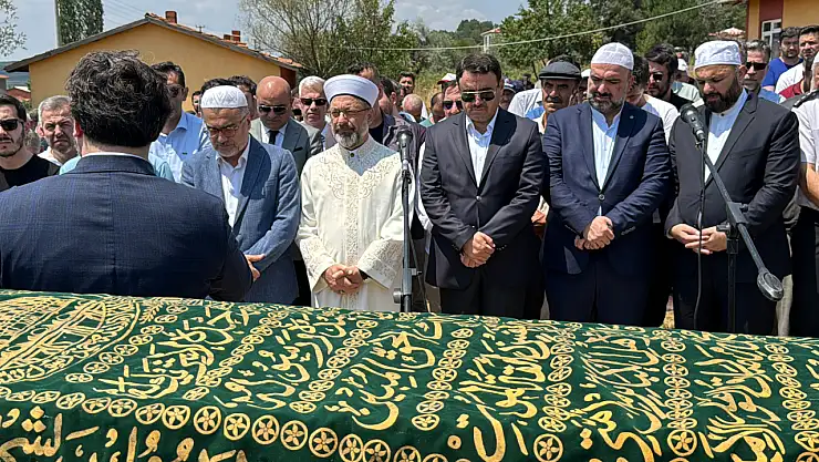 Diyanet İşleri Başkanı Ali Erbaş,  cenaze namazı kıldırdı