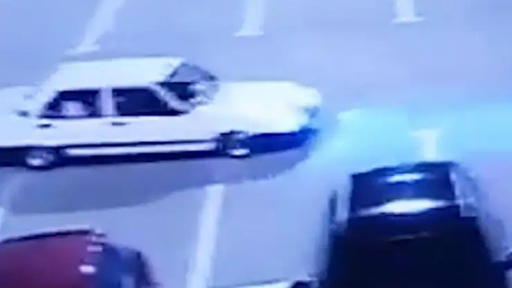 Drift yaparken güvenlik kamerasına yakalandı: 32 bin TL ceza yedi