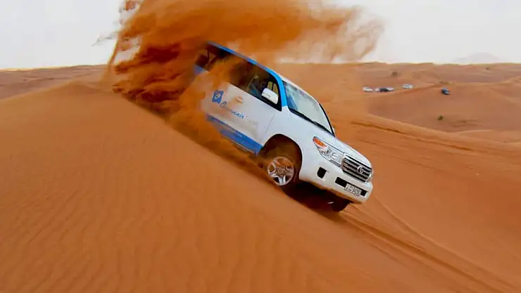 Dubai çöl safarisi: Unutulmaz bir macera sizi bekliyor