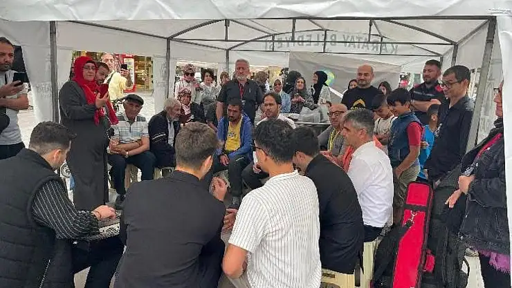 Dünya Görmeyenler Derneği'nden Fetih Programı