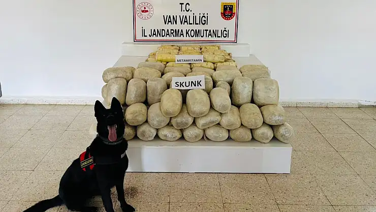 Düzenlenen operasyonda yüklü miktarda uyuşturucu ele geçirildi