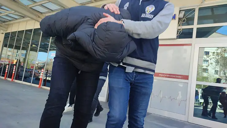 Ehliyetsiz araç kullandı: Rekor ceza yedi!