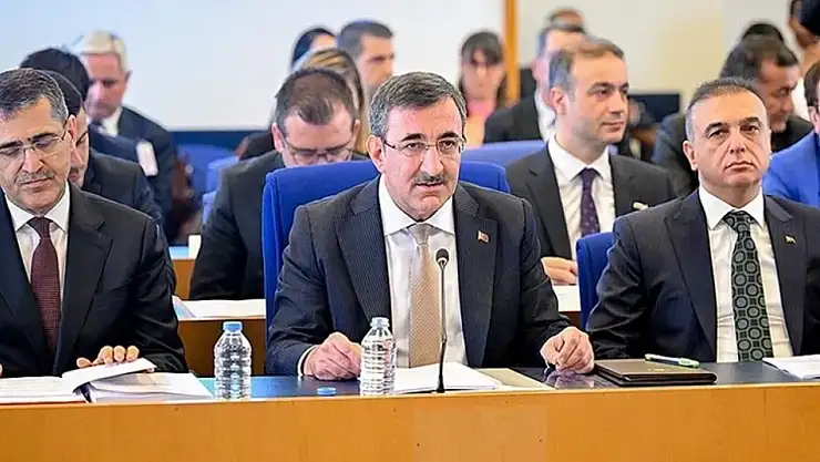 Ekonomi düzenlemesi komisyonda