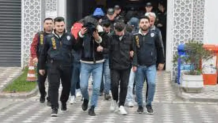 Ekrem İmamoğlu, o kişiye ahlaksız dedi