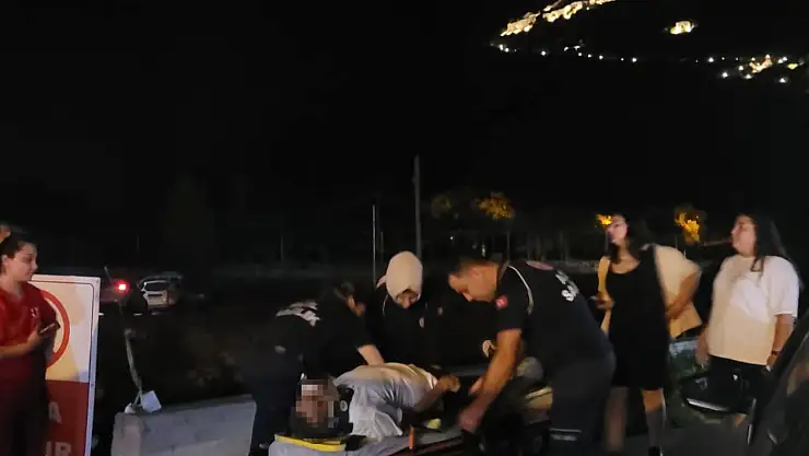 Elektrikli motosiklet sürücüsü yaralandı