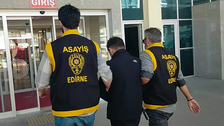 Elini kesen hırsızı kaz izleri yakalattı