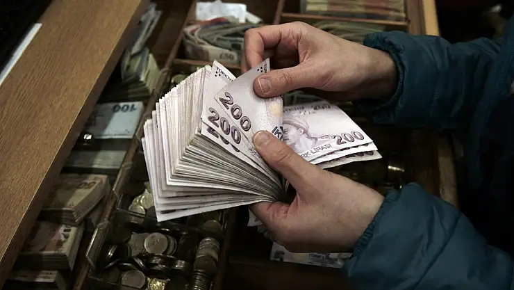 Emekli en düşük bu rakamı alacak: Canlı yayında açıklandı