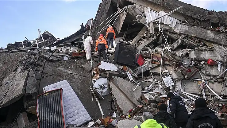 Emniyet'ten bir uyarı daha: Özel araçlarla yola çıkmayın