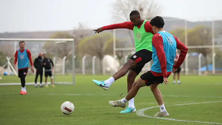 EMS Yapı Sivasspor, Fenerbahçe maçına hazır