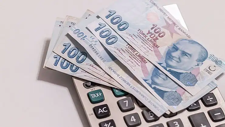 En Düşük Emekli Maaşı 5 Haneli Rakamlara Çıkıyor! 5.500 – 7.500 TL Arası Maaş Alanlara Duyuruldu