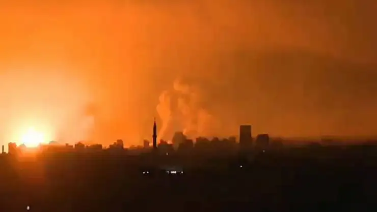 En kanlı gece! Gazze yoğun bombardıman altında