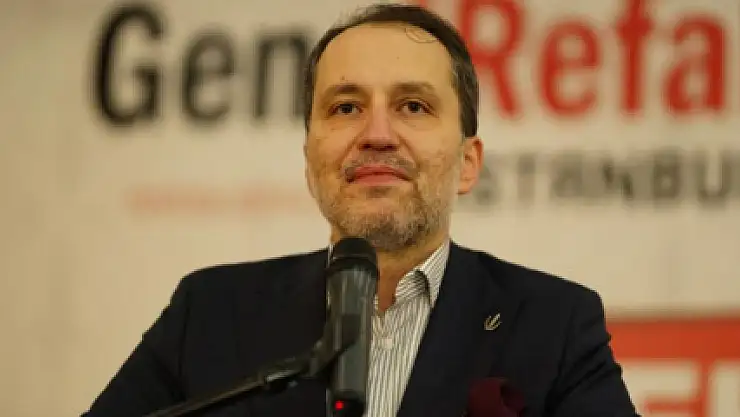 Erbakan eksik evrakları YSK'ya teslim etti