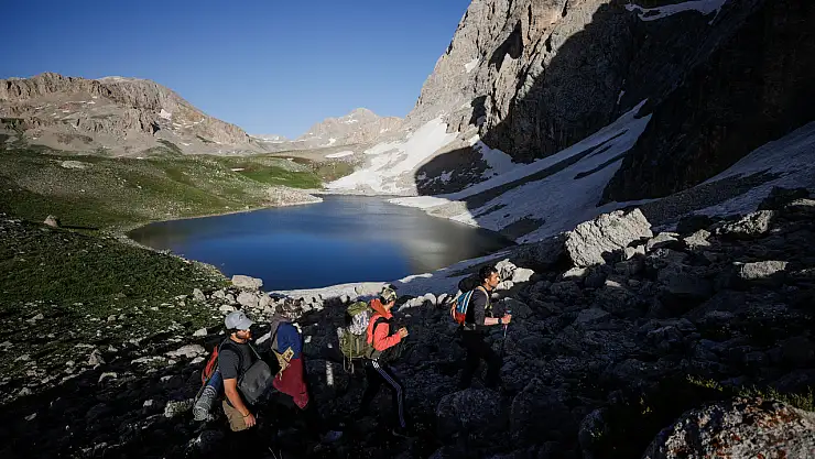 Erzincan'ın Kemah İlçesi Sohmarik Yaylası, doğaseverleri büyülüyor