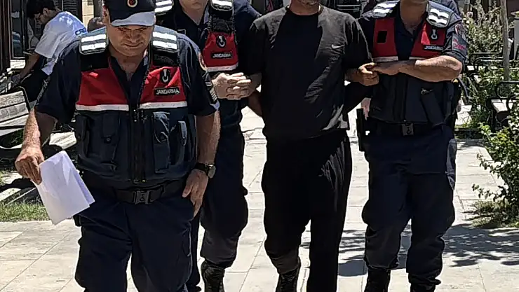 Eski eşini bıçakla yaralayan kişi tutuklandı