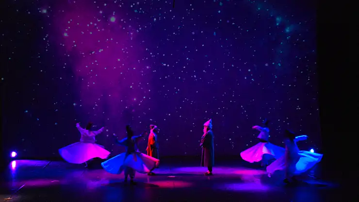 Eskişehir'de 'Bizim Yunus' adlı dans gösterisi sanatseverlerle buluştu