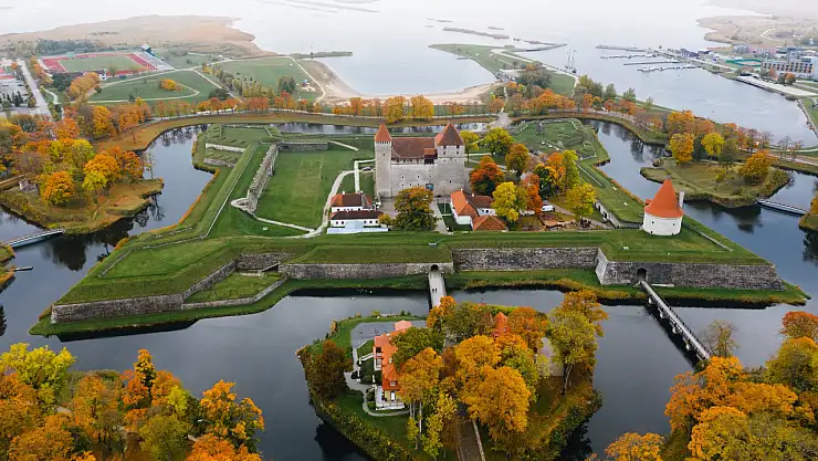 Estonya'da Bir Tarih ve Turizm Noktası: Kuressaare Kalesi