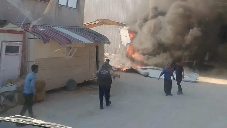 Fabrikada çıkan yangın söndürüldü