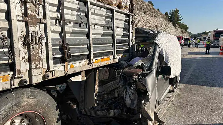 Feci kazada hayatını kaybeden 5 kişinin kimlikleri belli oldu