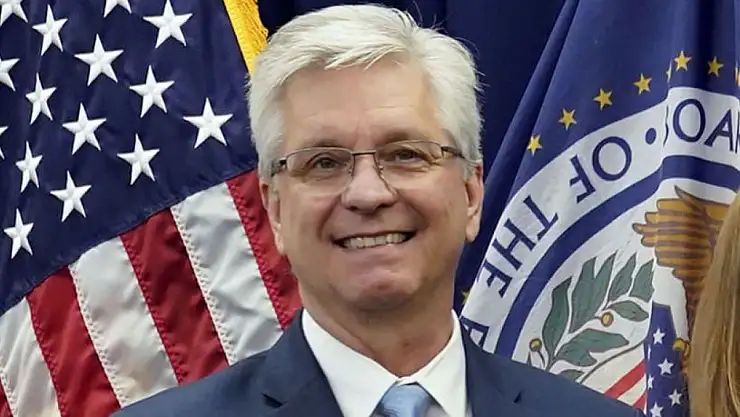 Fed yetkilisinden faiz indirimi sinyali!