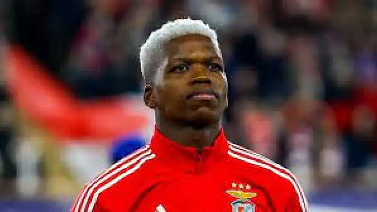 Fenerbahçe, Benfica'nın orta sahasını gündemine aldı!